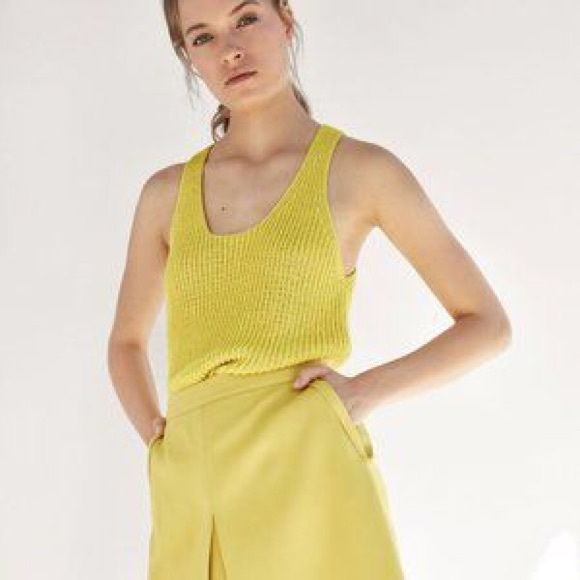 Bronzed yellow silky skirt - Picture 7 of 7